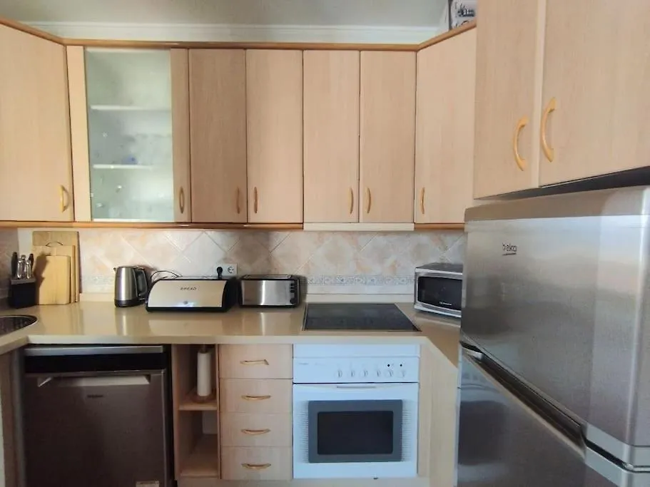 First Beach Line Apartment With 3 Bedrooms And Parking, Nerja