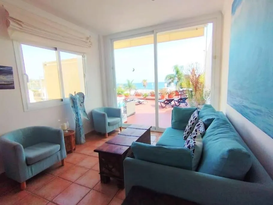 First Beach Line Apartment With 3 Bedrooms And Parking, Nerja 0*,