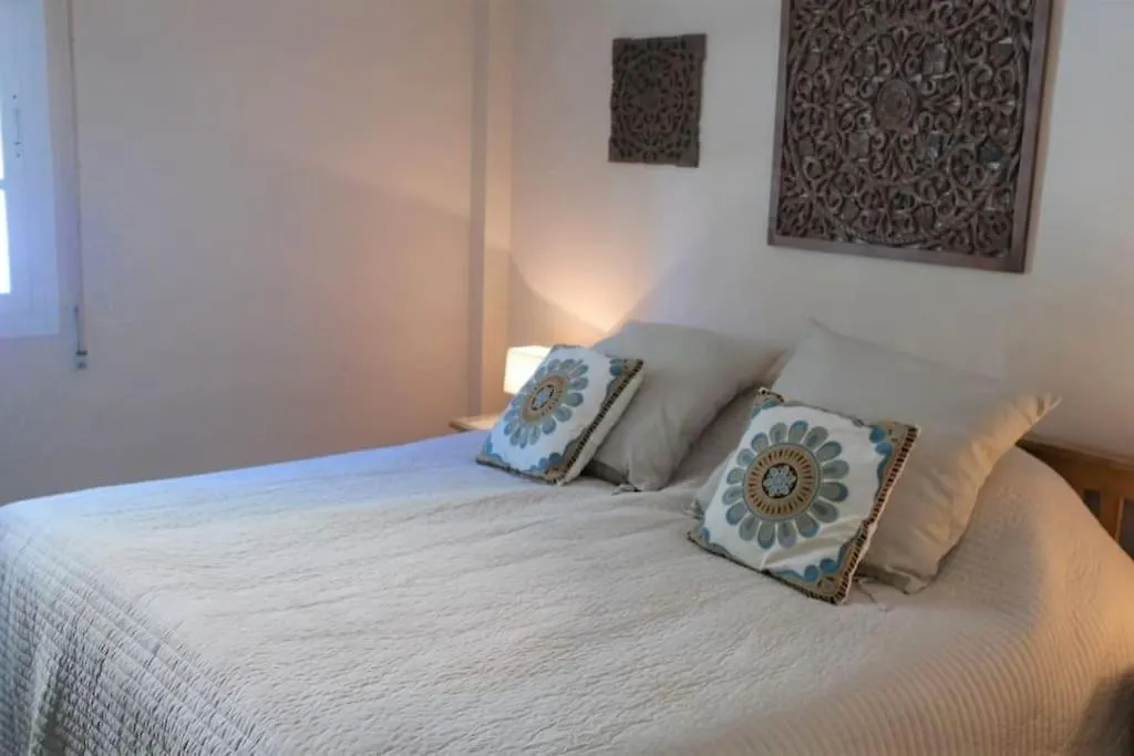 First Beach Line Apartment With 3 Bedrooms And Parking, Nerja 0*,  Spain