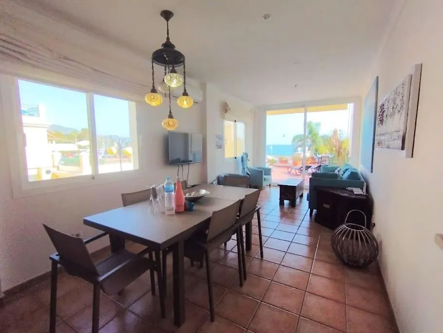 First Beach Line Apartment With 3 Bedrooms And Parking, Nerja